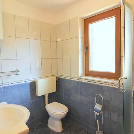 Apartment In Novigrad/istrien 9640 Karpinjan